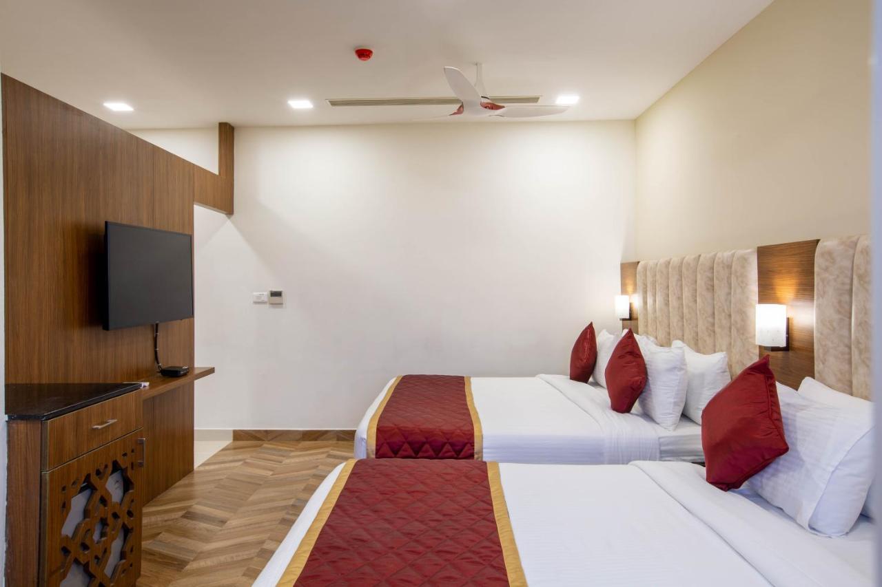 Hotel Bluemoon Tirunelveli Exteriör bild