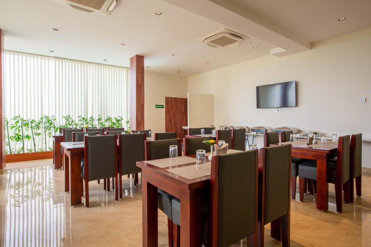Hotel Bluemoon Tirunelveli Exteriör bild